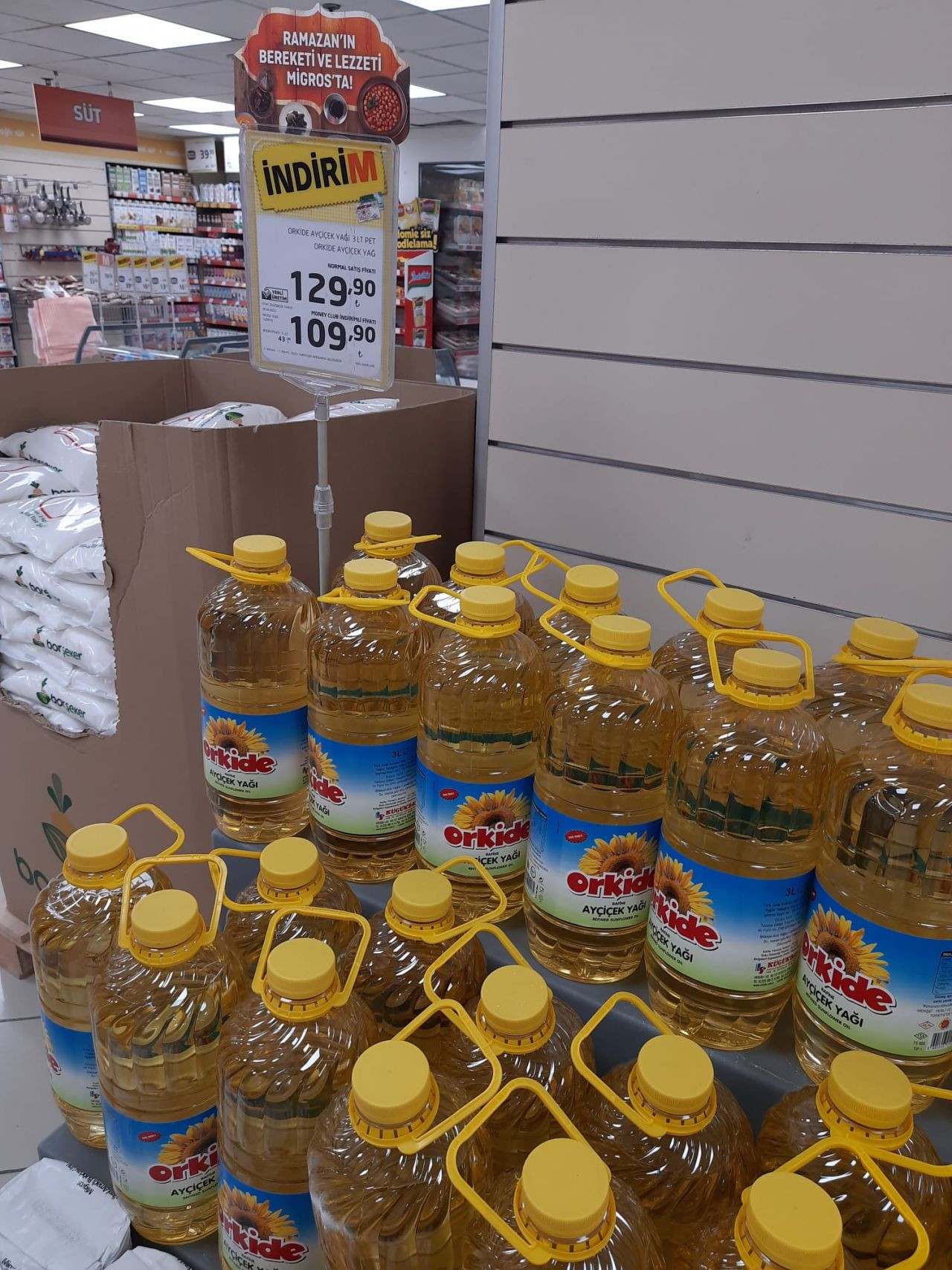 Migros ta ayçiçek yağlarında dev indirim! İşte ayçiçek yağlarının indirimli fiyat listesi