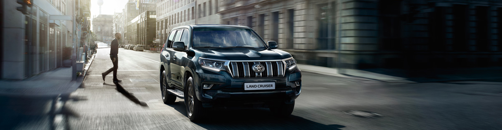 Yeni Land Cruiser’ı görünce şaşıracaksınız! Toyota Land Cruiser kaç lira oldu? İşte 10 Eylül 2022 fiyat listesi…