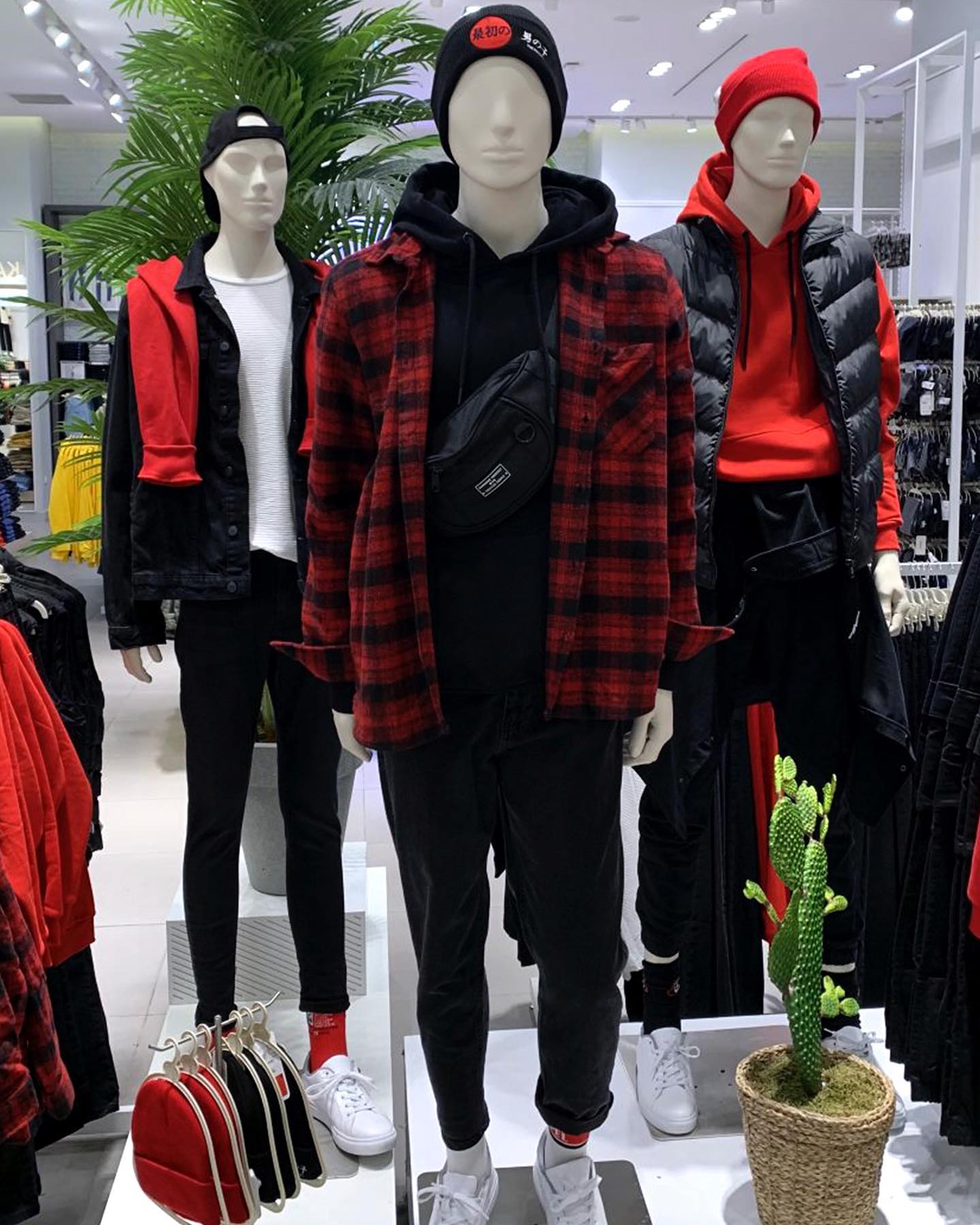 LC Waikiki, sezonu büyük indirimle açtı! Tüm Sweatshirtler indirimde! 11 Eylül 2022 fiyat listesi..