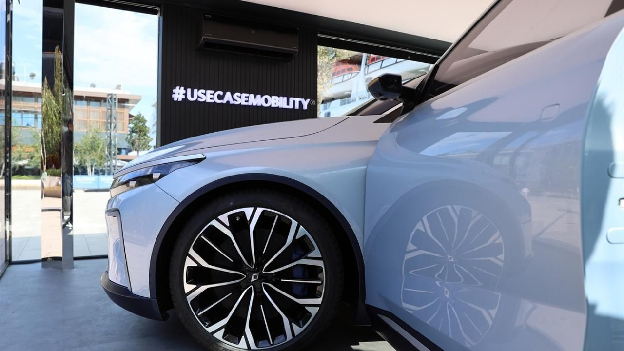 Togg, Galataport ta ziyaretçilerini bekliyor!