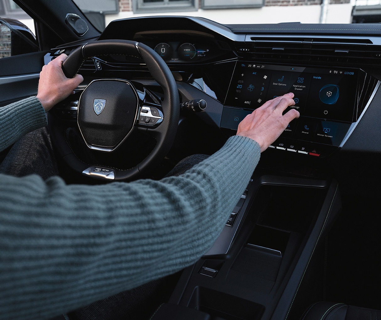 Yeni amblem, yeni 308! Yeni Peugeot 308 ne kadar? Peugeot 308 23 Eylül 2022 fiyat listesi…