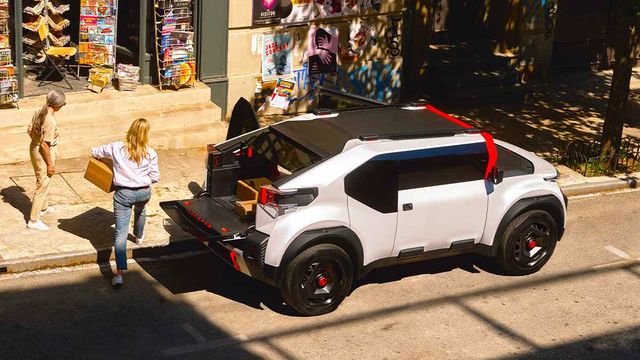 Kartondan yapılan yeni Citroen Oli: Böyle bir araba ne gördünüz ne de duydunuz!