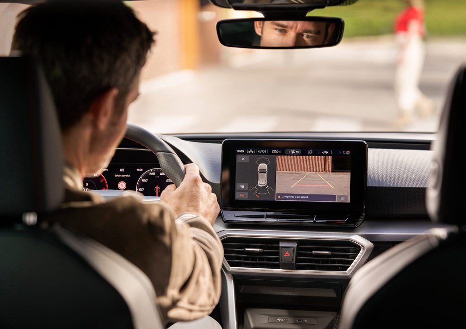 Seat Leon’a bu ay 40 bin TL zam geldi! İşte 14 Kasım 2022 fiyat listesi…