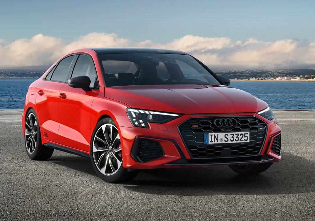 Audi S3 Sedan a 92 bin TL ye yakın zam geldi! Peki S3 Sedan ne kadar oldu? İşte 7 Ocak 2023 fiyat listesi...