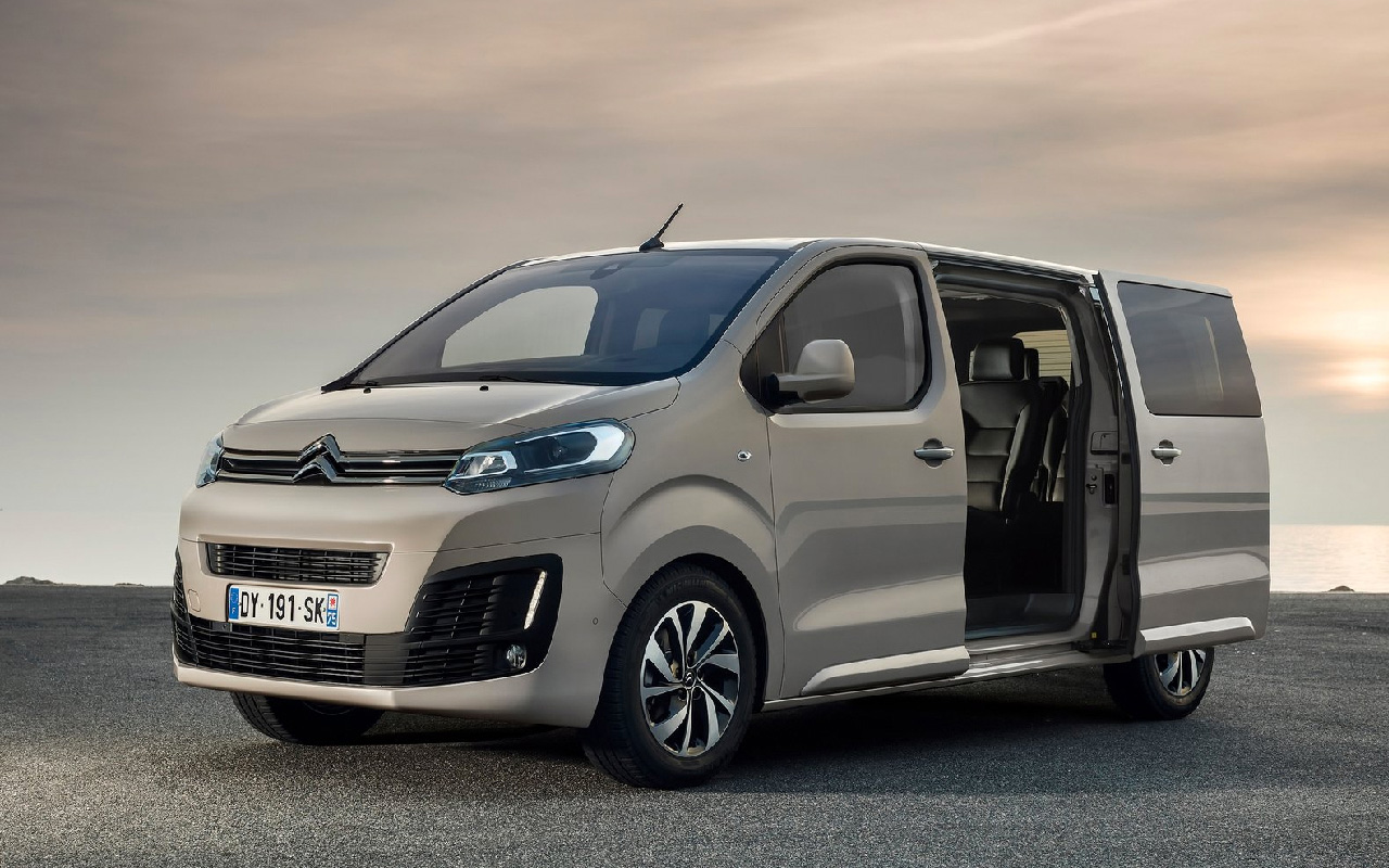 Citroen Jumpy Spacetourer da şoke eden fiyat! İşte 24 Ocak 2023 fiyat listesi...