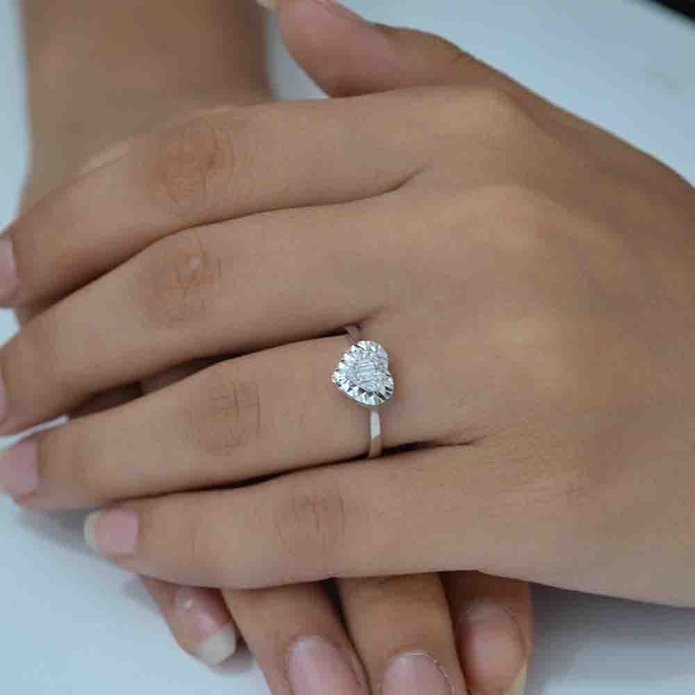 Benim de pırlantam olsun diyenlere fırsat! Pırlanta Safir Yüzük 2.800 liraya düştü! 20 Şubat 2023 Fiyat Listesi