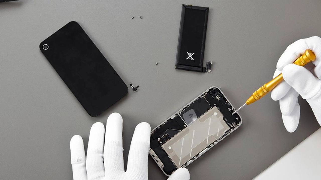 Apple, iPhone pil değişim ücretine son dakika zammı! Fiyatlar birden fırladı! 2 Mart 2023 fiyat listesi...