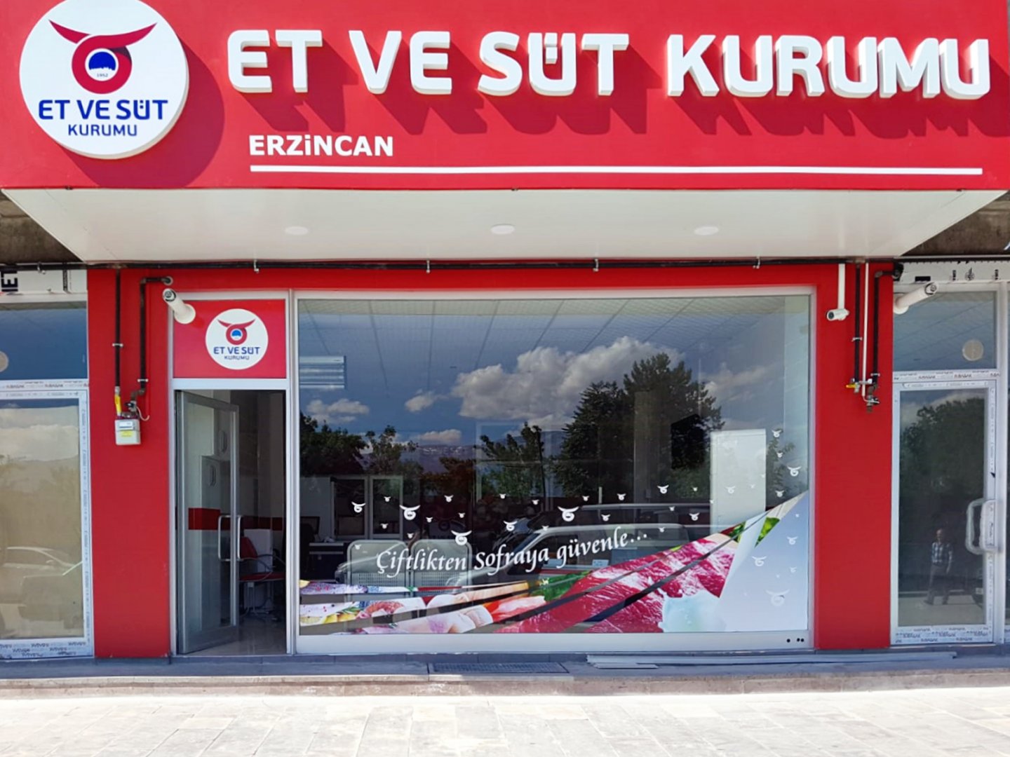 Et ve Süt Kurumu nun taklitlerini Bakanlık affetmedi! 29 işletmeye para cezası