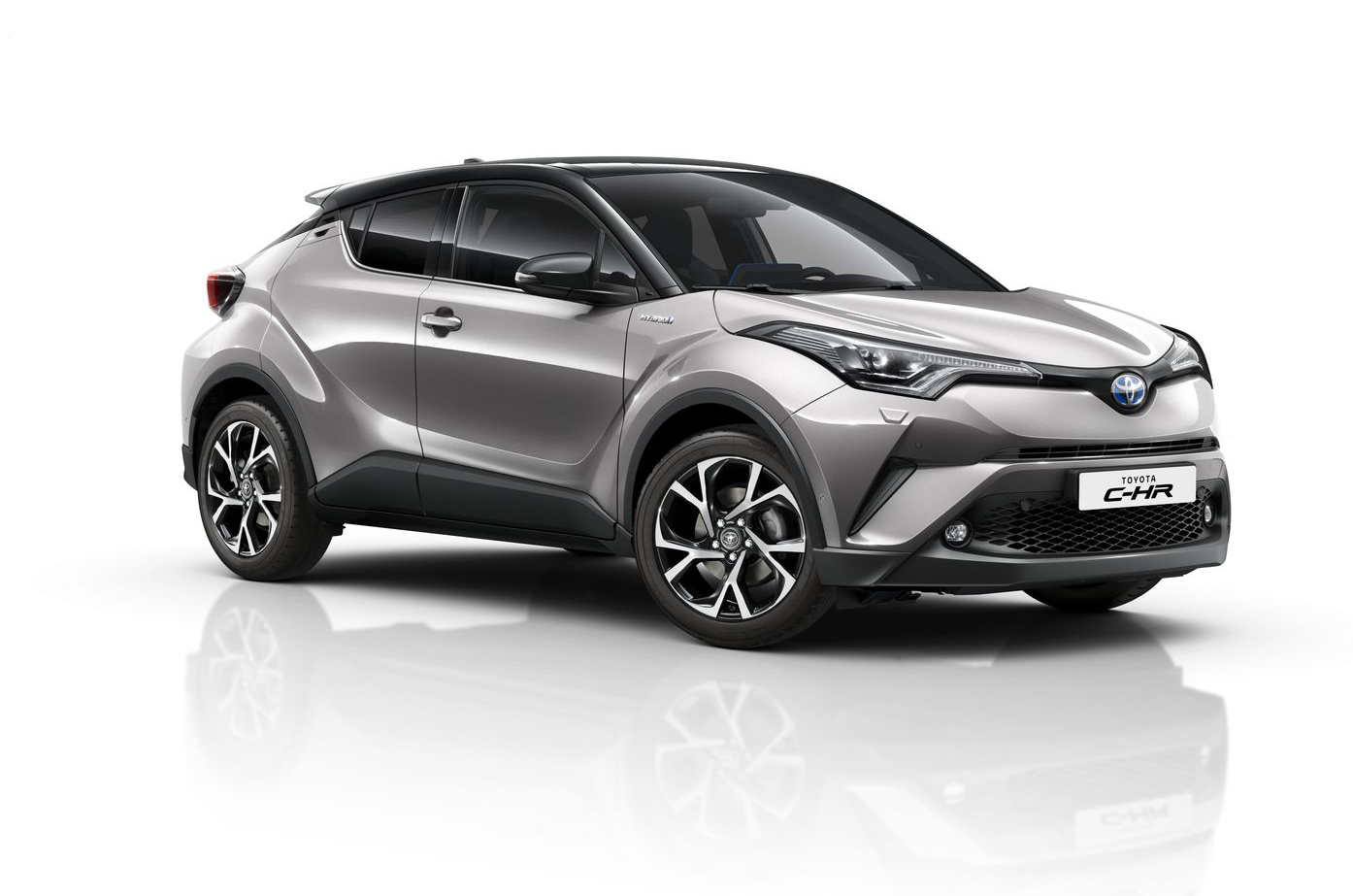Türkiye’de üretilen hibrit motorlu Toyota C-HR ne kadar? İşte sıfır km Toyota C-HR nin Nisan fiyatı...