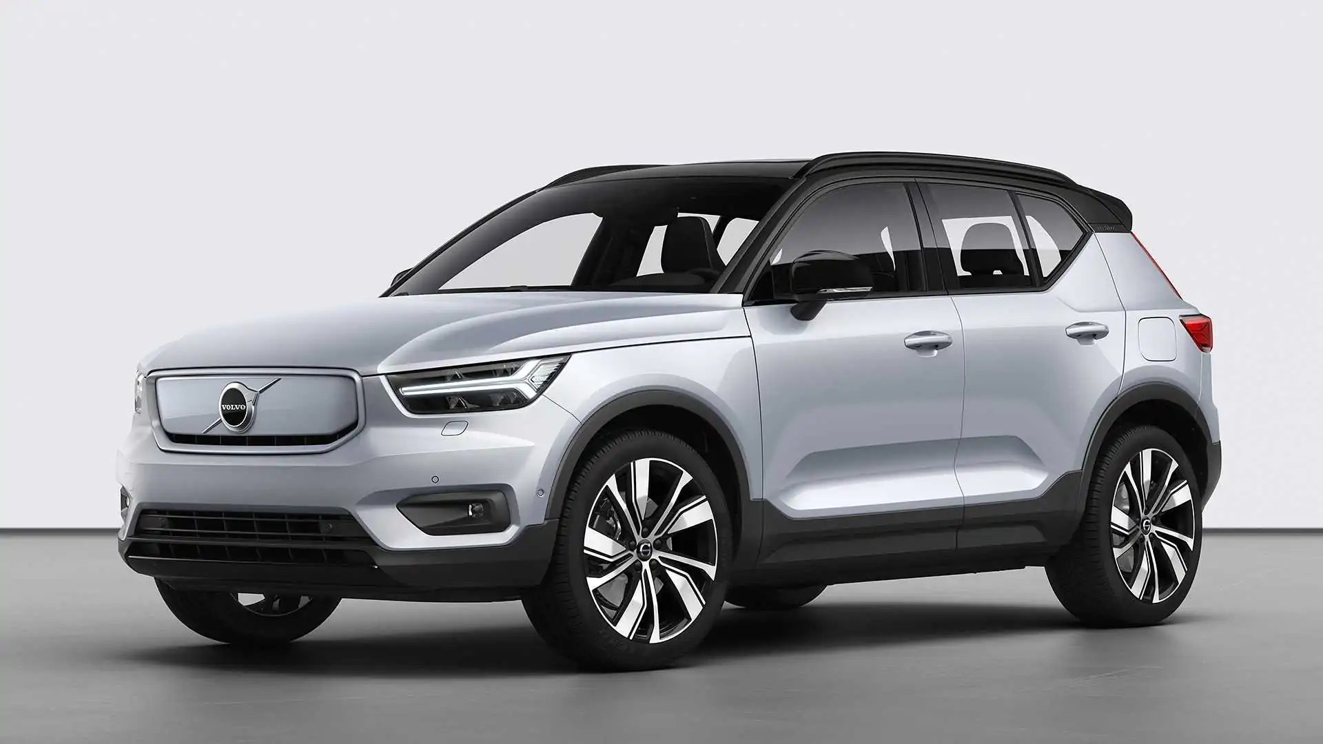 2023 model Volvo XC40 ın fiyatı ne durumda? İşte Volvo fiyat listesinde dikkat çeken o detay...