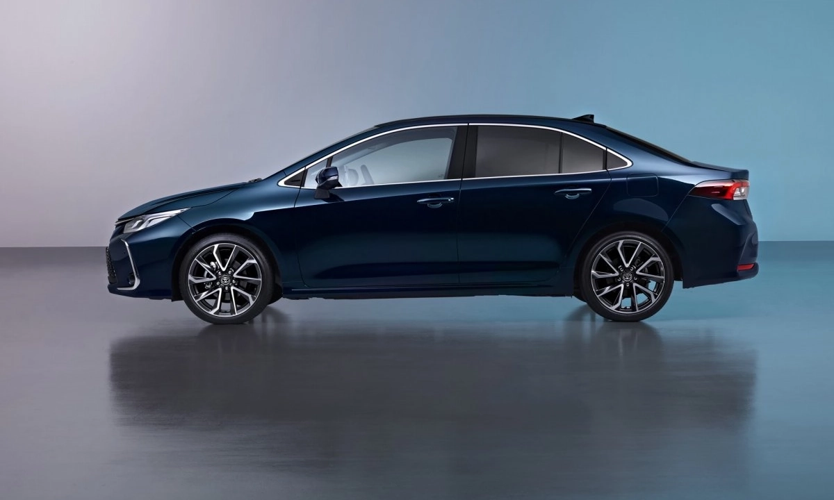Bir çılgın kampanya da Toyota dan; 2023 Toyota Corolla da Nisan sürprizi