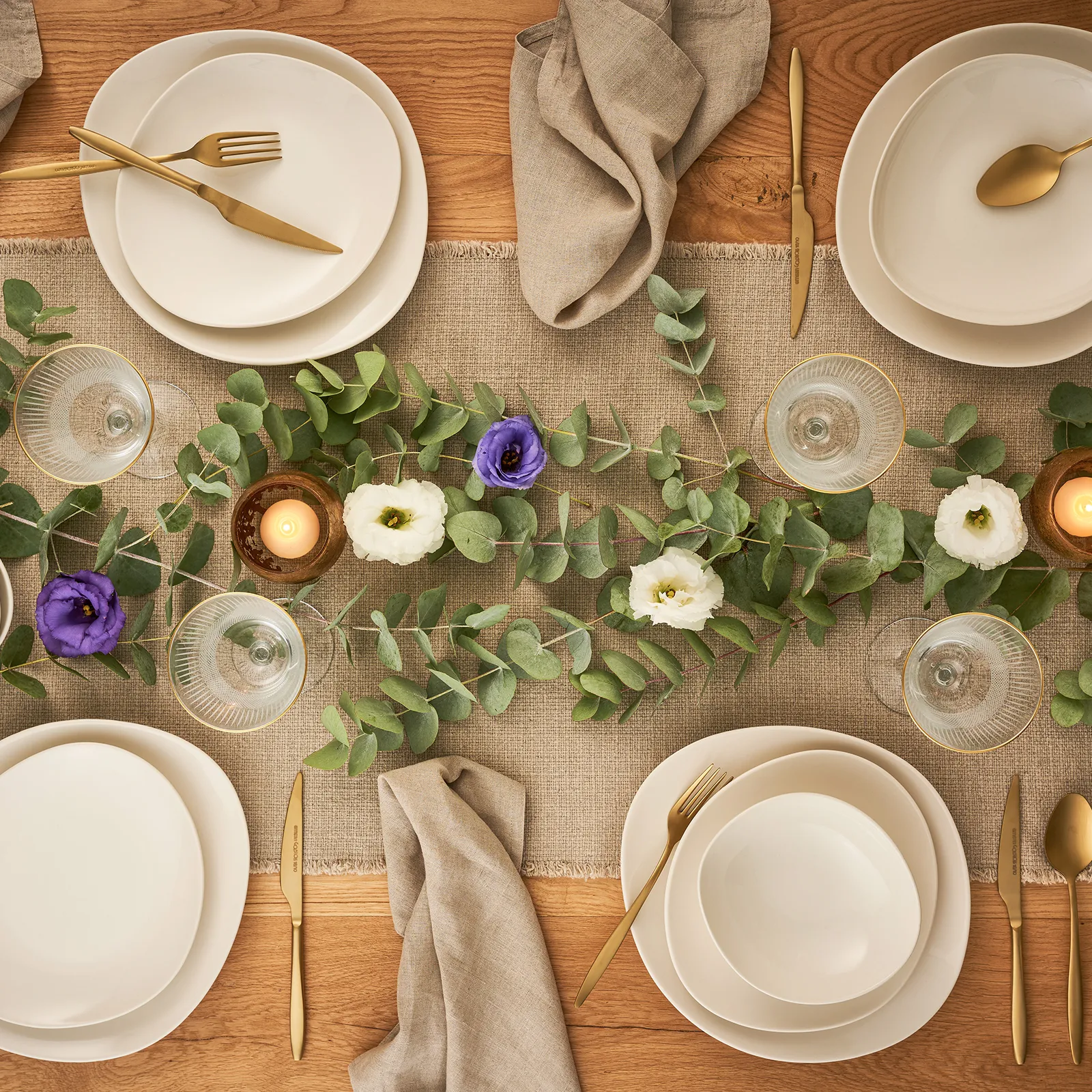 Emsan da Anneler Günü ne özel yüzde 50 ye varan indirim! Tencere seti bin 260, Kek kalıbı 159, Yemek takımı bin 79 TL