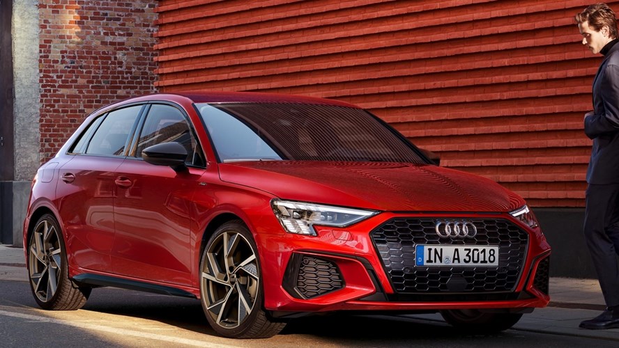 2023 Audi A3 Sportback iç çektiriyor! Yok böyle bir fiyat