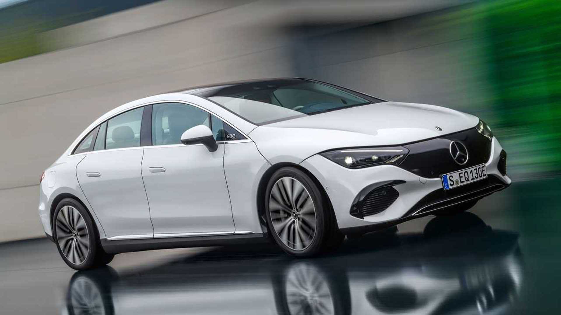 Mercedes EQE 2023 de şaşırtan fiyatlar; Görülmemiş çılgınlık