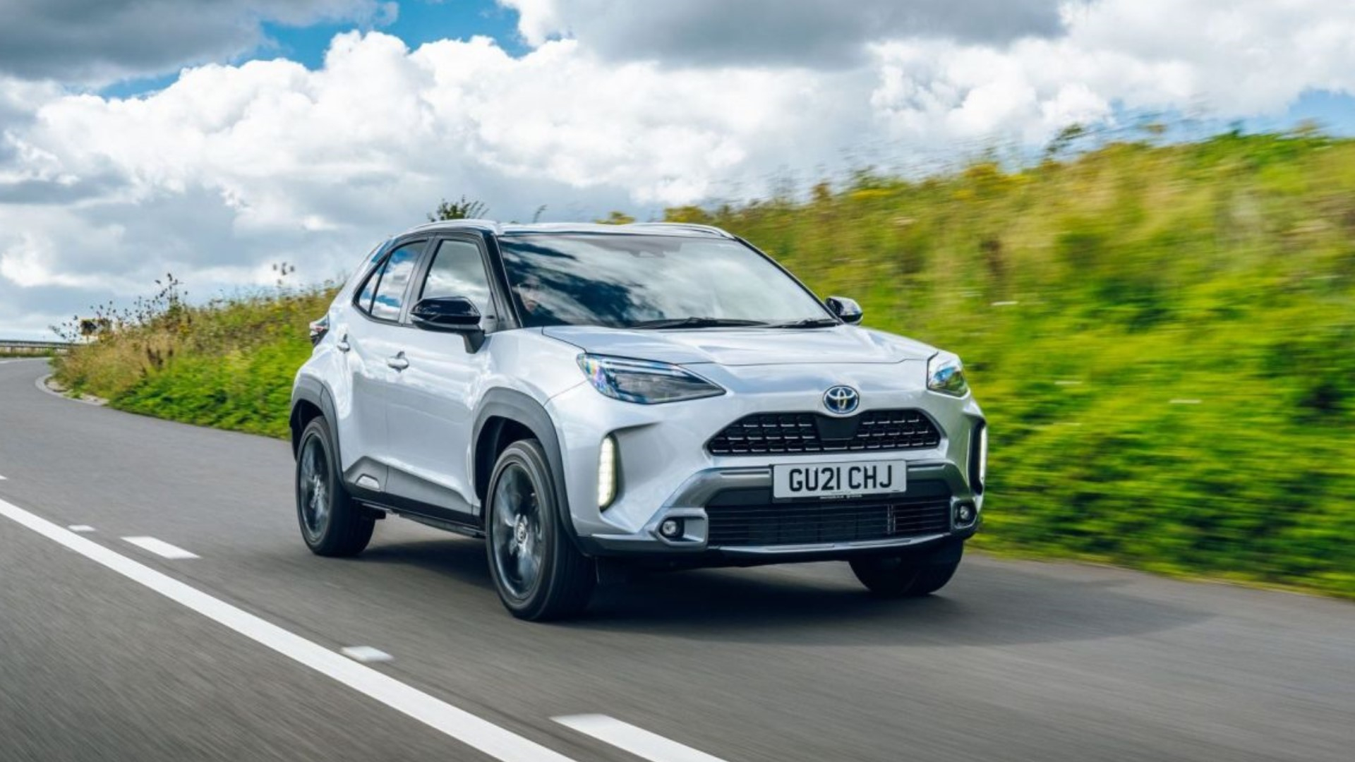 Toyota Yaris Cross 2023 ne kadar? Toyota Yaris Cross 7 Mayıs 2023 fiyat listesi...