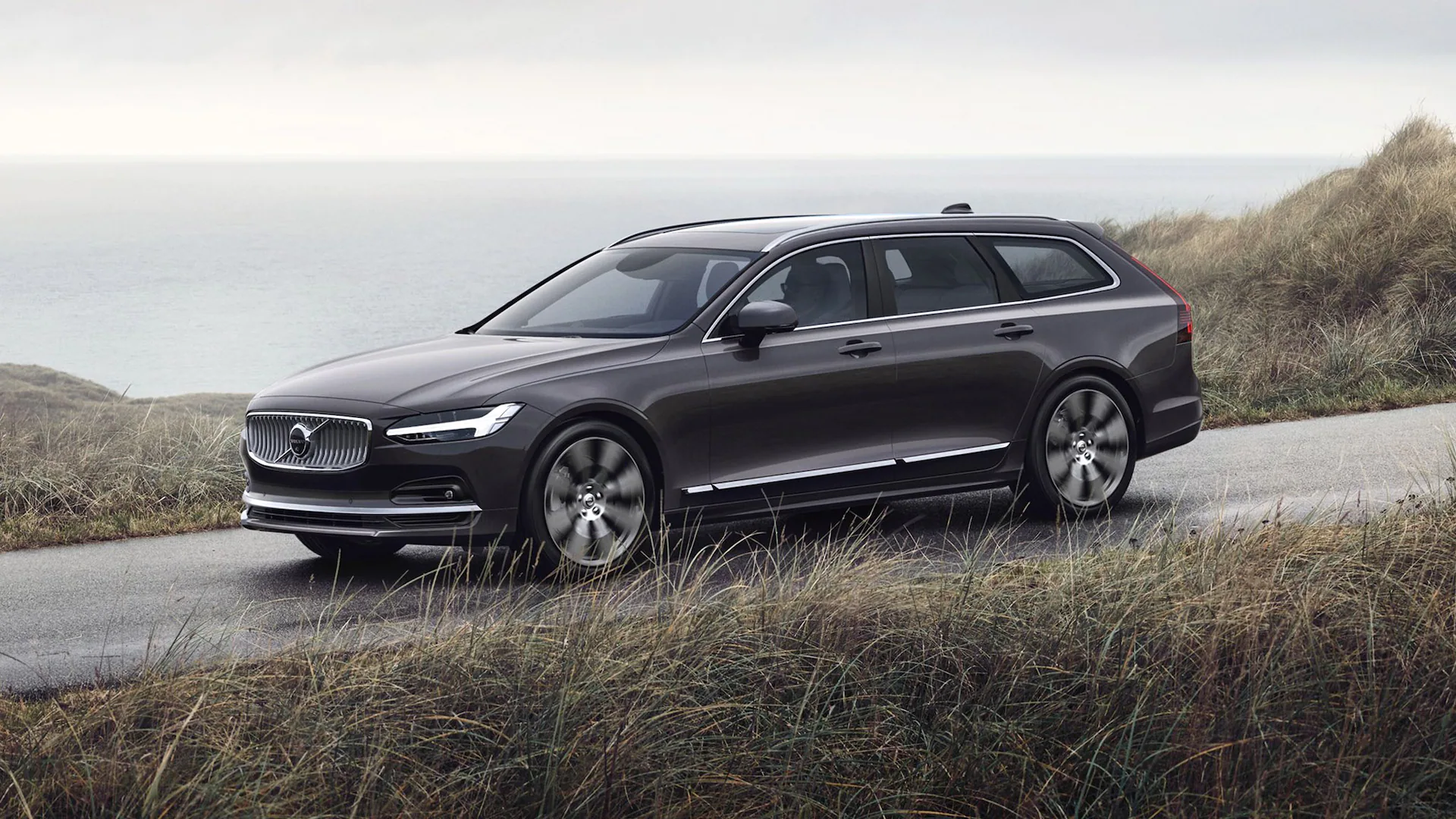 Volvo V90 Cross Country 2023 fiyatını duyanlar şaştı kaldı! İşte Volvo V90 Cross Country 2023 fiyat listesi