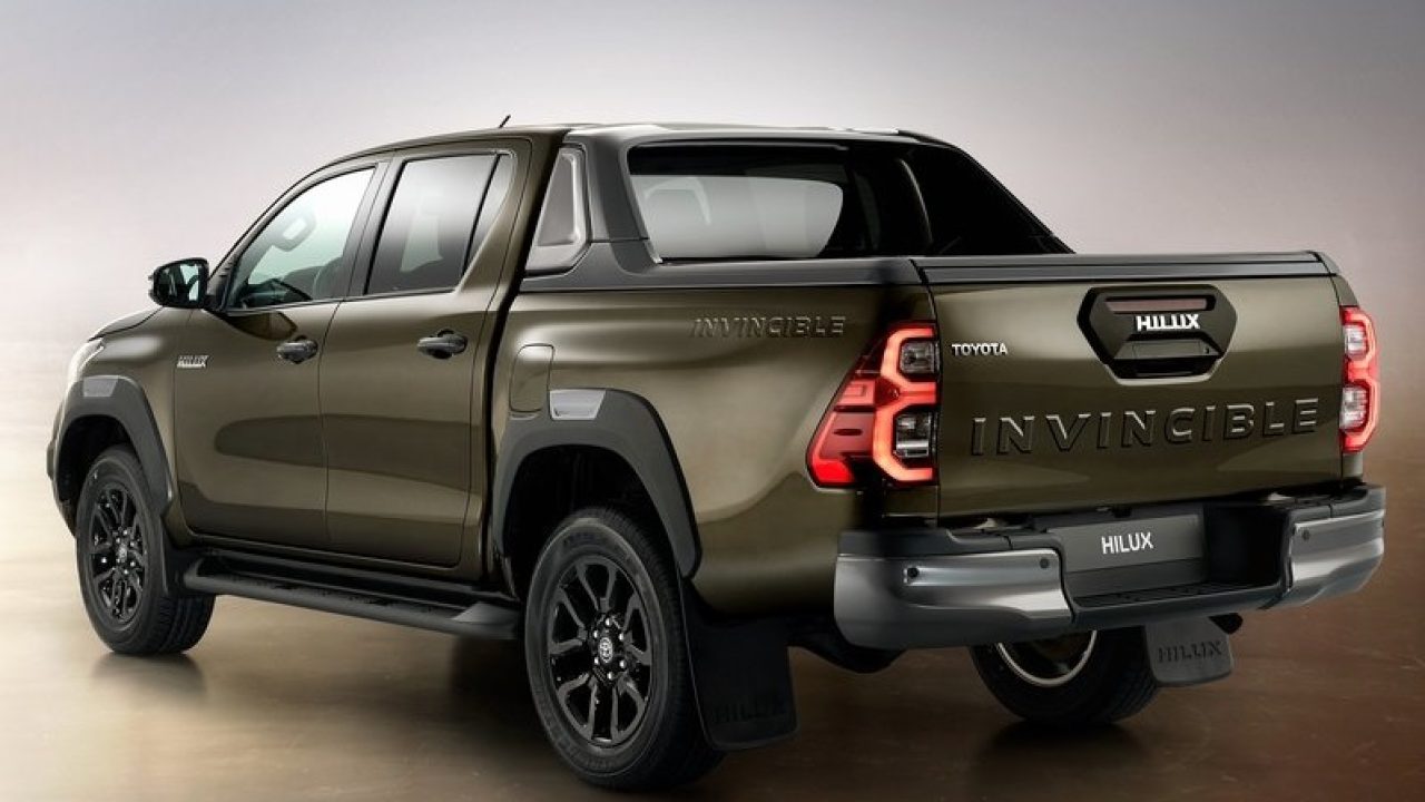 Toyota Hilux ta büyük indirim fırsatı! Kampanya dan yararlananlar Toyota Hilux u ucuza alıyor!