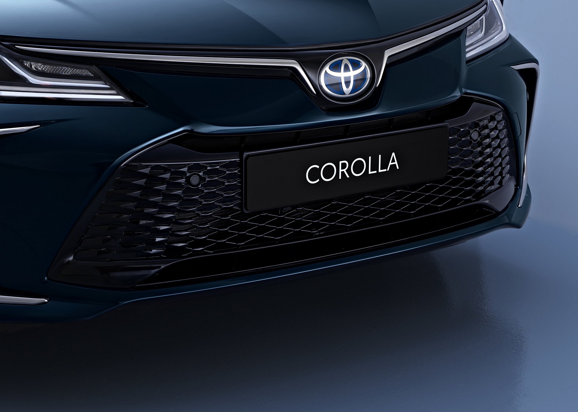 2023 Toyota Corolla fiyatları resmen çıldırmış durumda; Toyota dan Mayıs ayına özel bir sürpriz
