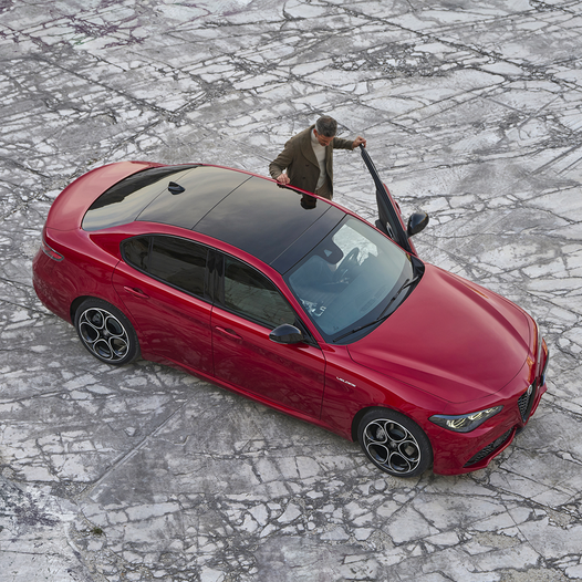 Alfa Romeo yeni fiyat listesi uçuşa geçti; 1,5 milyon TL nin altında araç kalmadı