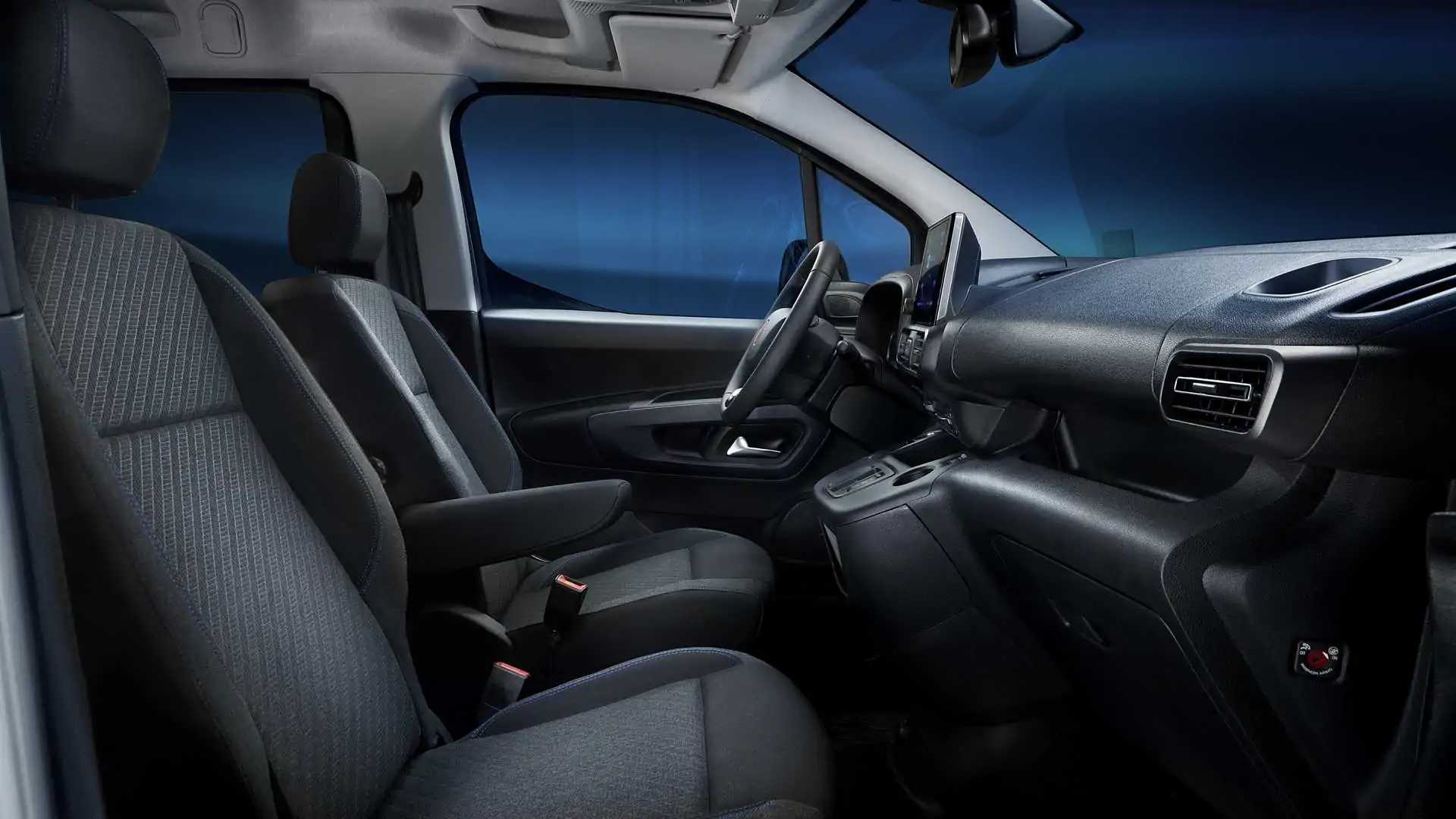 Yeni nesil Fiat Doblo Türkiye de satışa çıktı: İşte lansmana özel Fiat Doblo fiyatları