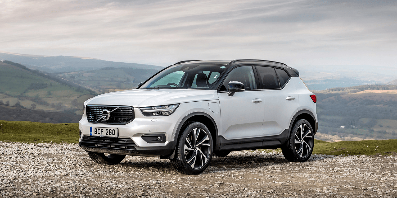 SUV almak isteyenlere kara haber; Fiyatlar artmaya devam ediyor! 2023 model Volvo XC40 fiyatları da çıldırdı