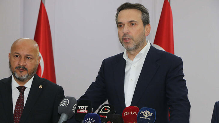 Enerji ve Tabii Kaynaklar Bakanı Alparslan Bayraktar: Adıyaman da günlük 10-11 bin varil petrol üretimi yapılıyor