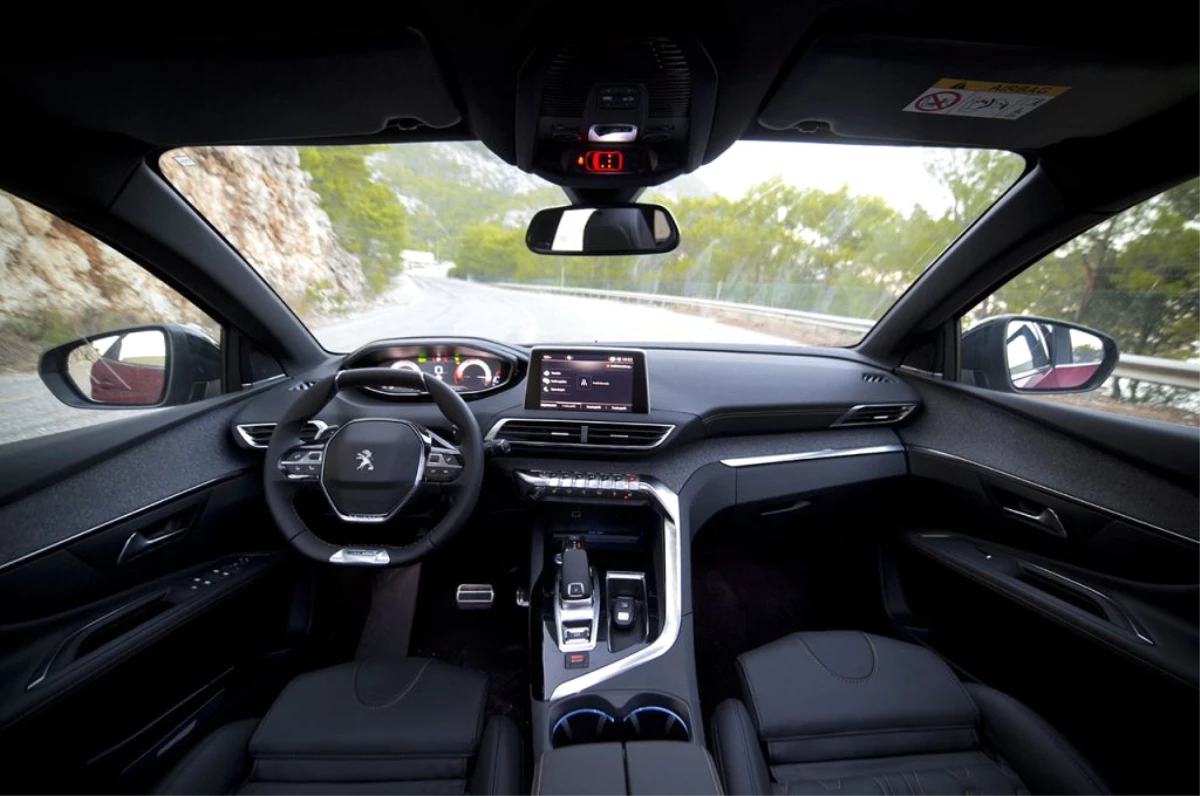 SUV severleri üzen haber; Peugeot 3008 fiyatlarında çılgınlık 