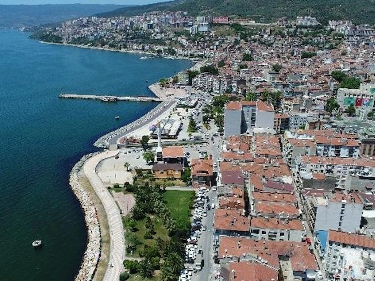 Olası Marmara depreminin en riskli bölgesi: Tamamen taşınacaktı fakat...