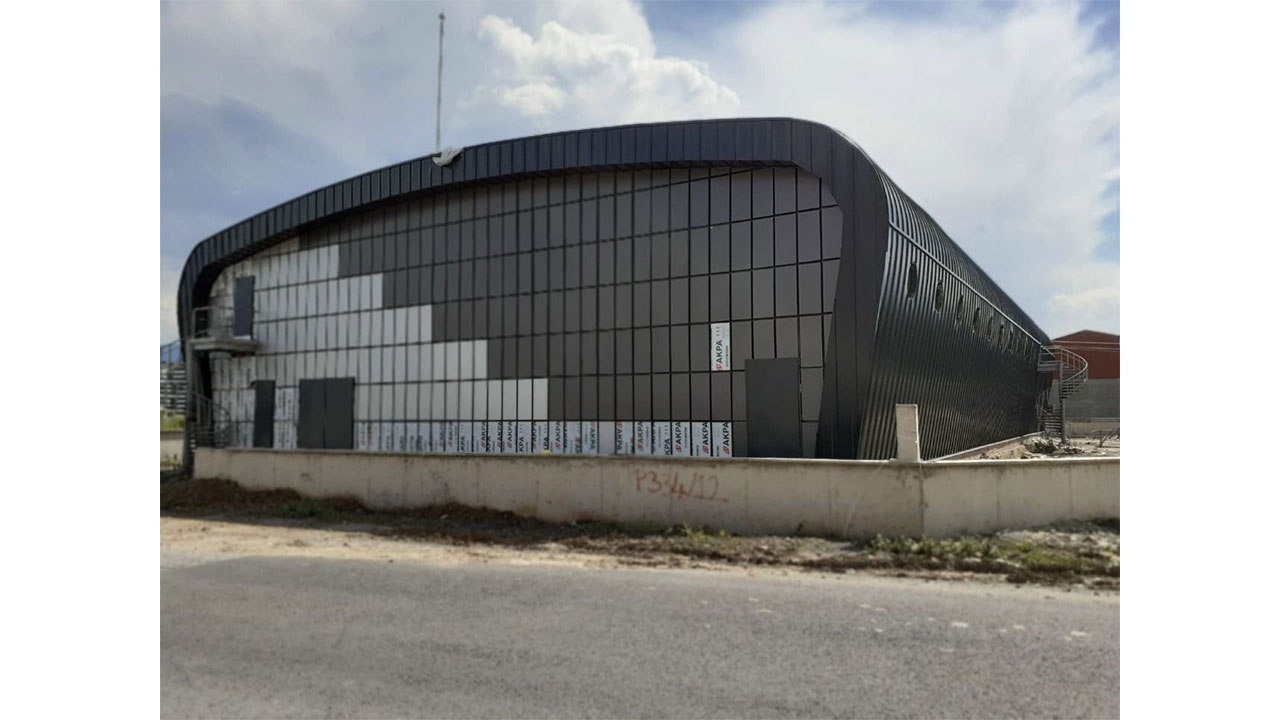 Kocaeli Kartepe İHL Spor Salonu nun inşaatı tamamlanıyor