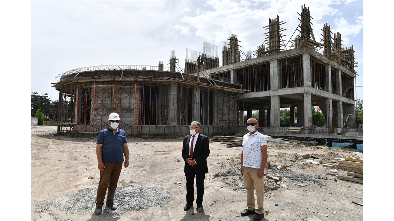Kayseri'nin İkinci Bilim Sanat Merkezinde inşaat çalışmaları tam gaz